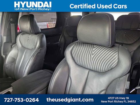 Used 2023 Hyundai Palisade Calligraphy image 7