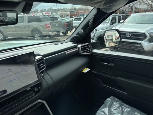 New 2026 Toyota Tundra Platinum AWD/4WD image 30