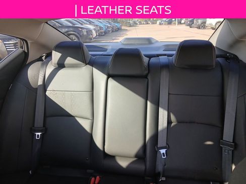 Used 2024 Nissan Altima 2.5 SR w/ SR Premium Package image 18