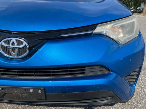 Used 2016 Toyota RAV4 LE AWD/4WD image 28