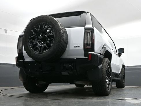 Used 2025 GMC Hummer EV 3X w/ LPO, Dark Essentials Package AWD/4WD image 37