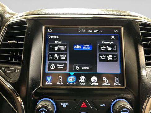 Used 2014 Jeep Grand Cherokee Overland w/ Advanced Technology Group AWD/4WD image 30