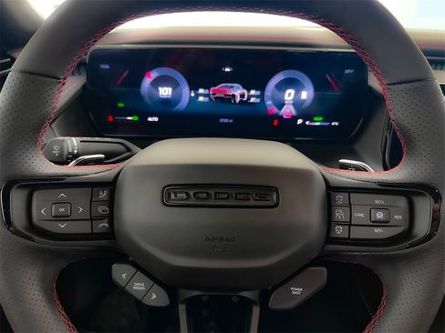 Used 2025 Dodge Charger R/T Scat Pack w/ Track Pack image 25