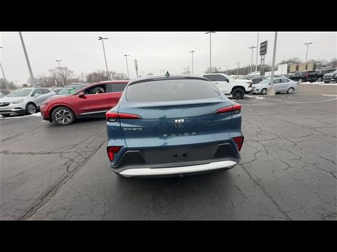 Certified 2024 Buick Envista Preferred w/ Convenience I Package image 7