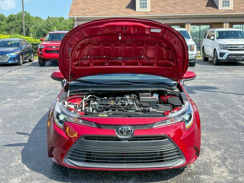 Used 2024 Toyota Corolla LE FWD image 33