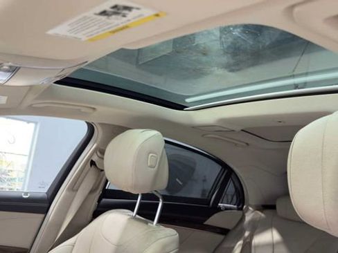 Used 2017 Mercedes-Benz S 550 Sedan image 35