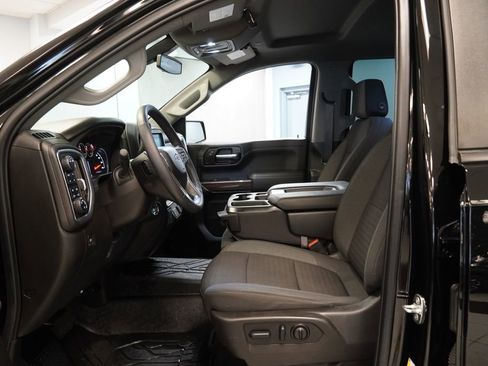 Certified 2022 Chevrolet Silverado 1500 RST w/ Redline Edition image 4