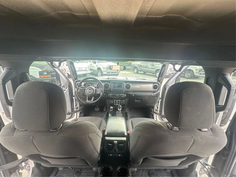 Used 2019 Jeep Wrangler Unlimited Sport S AWD/4WD image 26