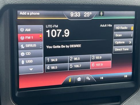 Used 2014 Ford F250 Lariat w/ Lariat Interior Package image 17