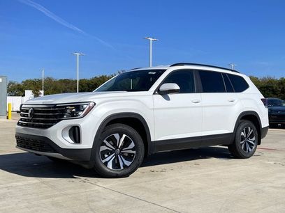 New 2026 Volkswagen Atlas SE