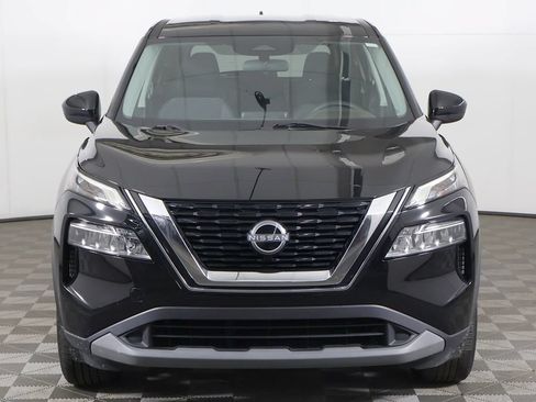Used 2023 Nissan Rogue SV FWD image 9