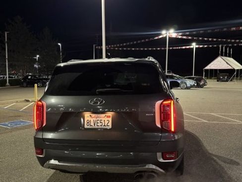 Used 2020 Hyundai Palisade Limited image 15