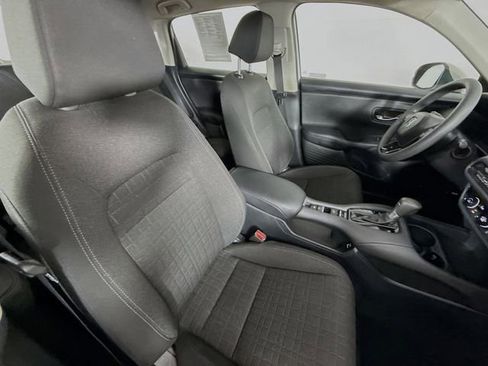 Used 2023 Honda HR-V LX image 33