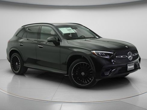 New 2026 Mercedes-Benz GLC 300 image 1