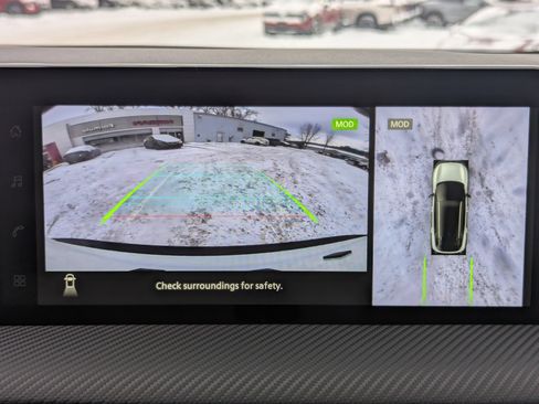 New 2026 Nissan Kicks SR w/ Cold Weather Package image 17