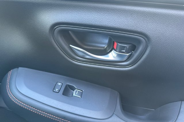 Used 2024 Honda HR-V Sport image 19