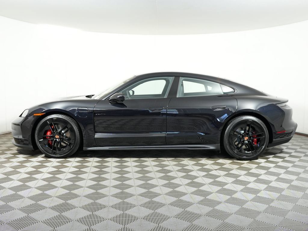 Used 2026 Porsche Taycan 4S AWD/4WD image 2