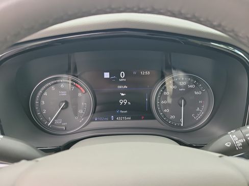 Certified 2024 Cadillac XT6 Premium Luxury w/ Technology Package FWD image 32