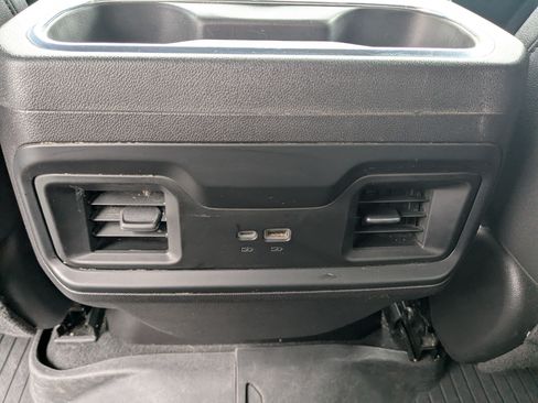 Used 2024 Chevrolet Silverado 1500 LT Trail Boss w/ LT Trail Boss Premium Package AWD/4WD image 28