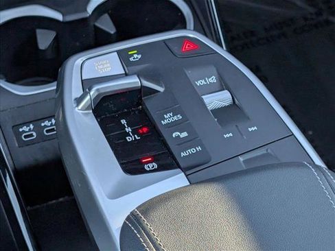 Certified 2023 BMW X1 xDrive28i w/ Convenience Package image 12