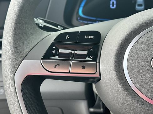 New 2026 Hyundai Elantra SE FWD image 14