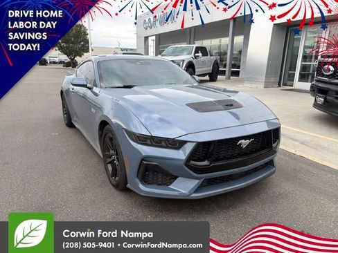 Used 2025 Ford Mustang GT RWD image 1