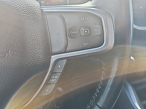 Certified 2022 RAM 1500 Big Horn image 32