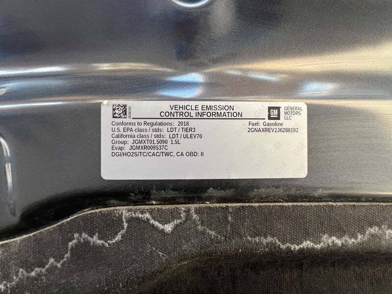 Used 2018 Chevrolet Equinox LS AWD/4WD image 38