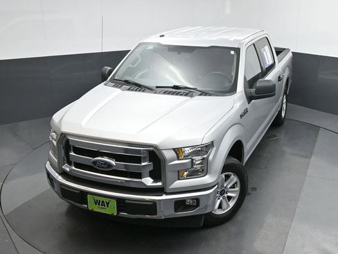 Used 2017 Ford F150 XLT image 33