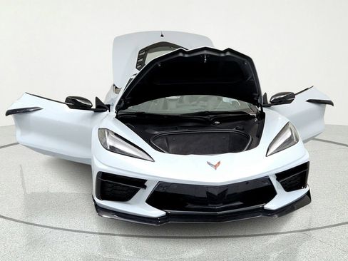 Used 2024 Chevrolet Corvette Stingray Preferred Cpe w/ Z51 Performance Package RWD image 15