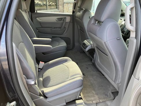 Used 2016 Chevrolet Traverse LT AWD/4WD image 17
