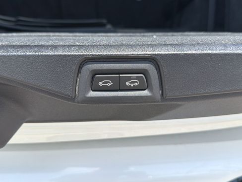 Certified 2023 BMW 530i w/ Convenience Package RWD image 13