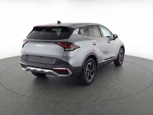 Used 2023 Kia Sportage LX image 6