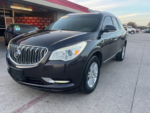 Used 2015 Buick Enclave Convenience image 1