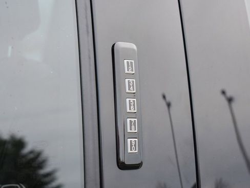 Used 2023 Ford F150 Lariat w/ Equipment Group 502A High AWD/4WD image 10