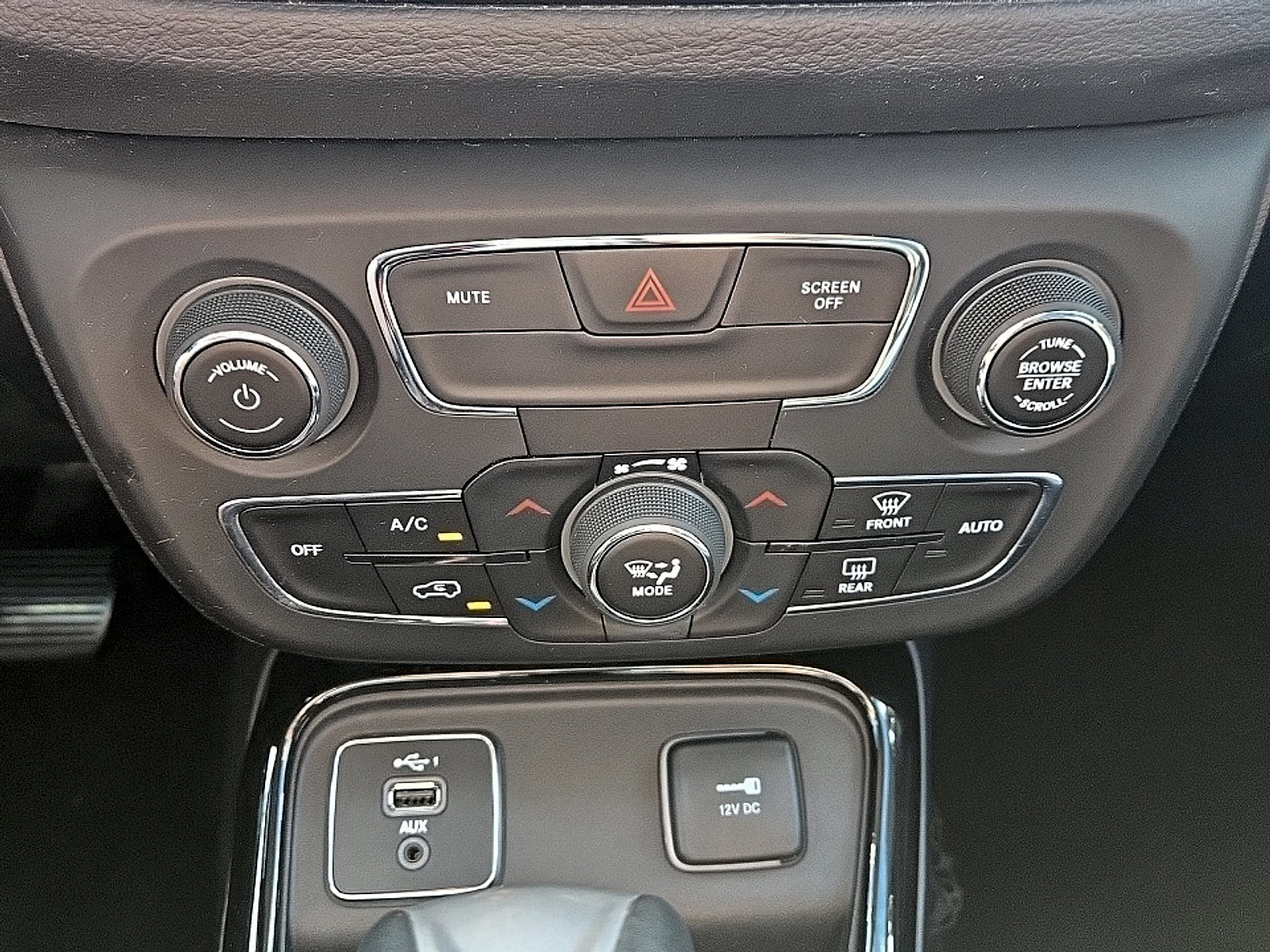 Used 2019 Jeep Compass Limited FWD image 19