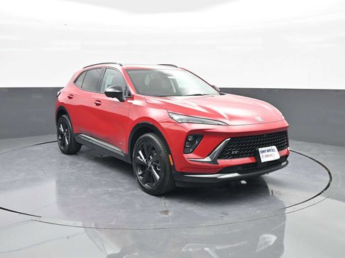 New 2025 Buick Envision Sport Touring image 1