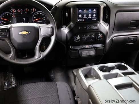 Used 2021 Chevrolet Silverado 1500 Custom image 15