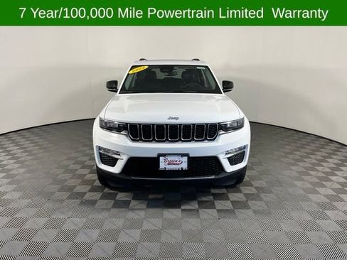 Used 2024 Jeep Grand Cherokee Limited AWD/4WD image 2