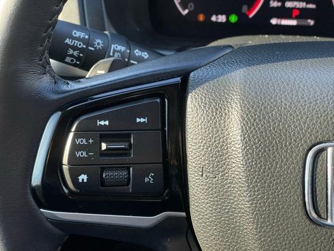 Certified 2025 Honda Odyssey EX-L image 15