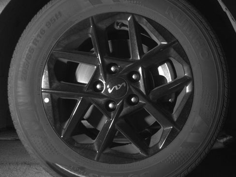 Used 2025 Kia K5 LXS image 13