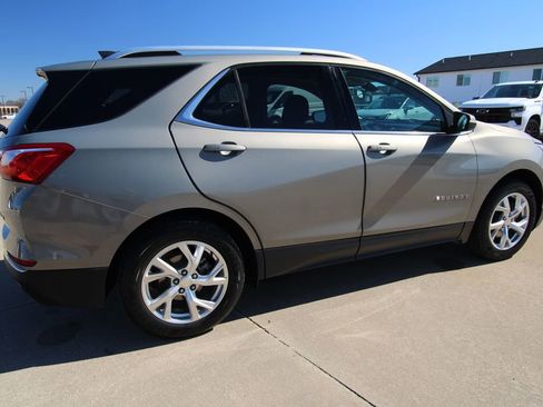 Used 2018 Chevrolet Equinox LT image 5