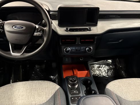 Used 2024 Ford Maverick XLT image 15