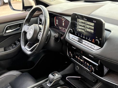 Certified 2021 Nissan Rogue Platinum image 38