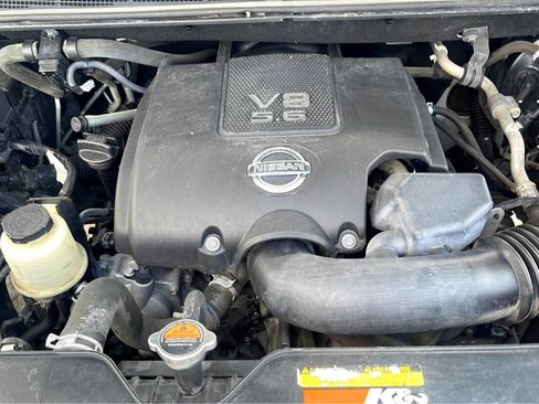 Used 2011 Nissan Armada Platinum image 30