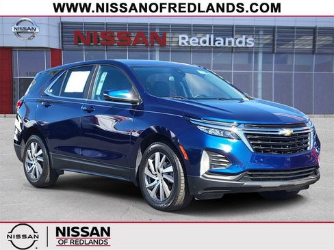 Used 2022 Chevrolet Equinox LT image 1
