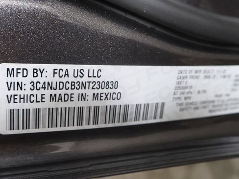 Used 2022 Jeep Compass Limited AWD/4WD image 44