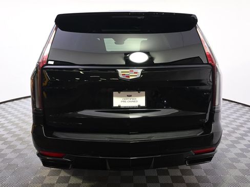 Used 2022 Cadillac Escalade Sport AWD/4WD image 5