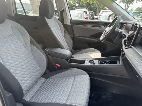 Used 2026 Volkswagen Tiguan S AWD/4WD image 13