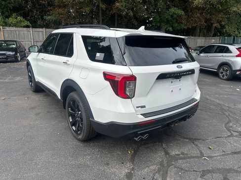 Used 2022 Ford Explorer ST w/ ST Street Pack AWD/4WD image 7